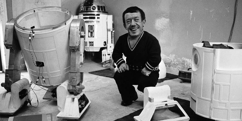 Star Wars: New R2-D2 Actor Officially Confirmed