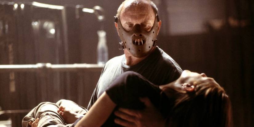 Anthony Hopkins e Julianne Moore em cena do filme Hannibal.