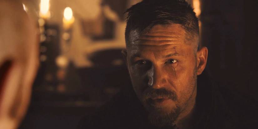Taboo Tom Hardy przed świecami