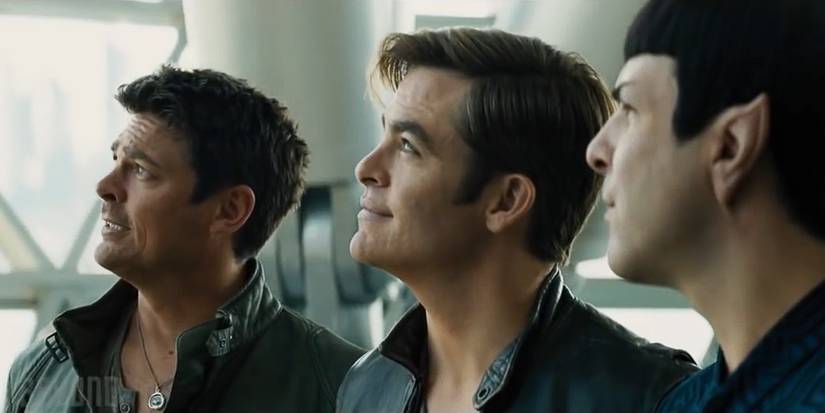 McCoy, Kirk e Spock em Star Trek Beyond