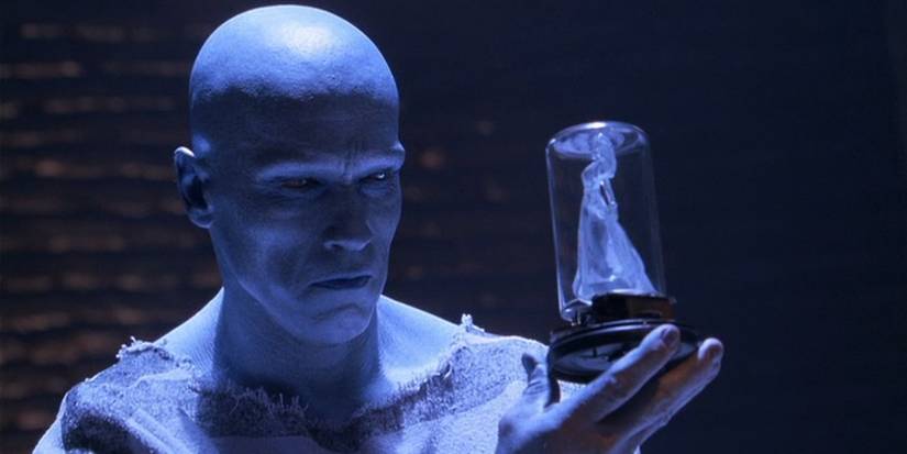 Batman: 5 Reasons Mr. Freeze Is The Most Tragic Villain (& 5 He's A ...