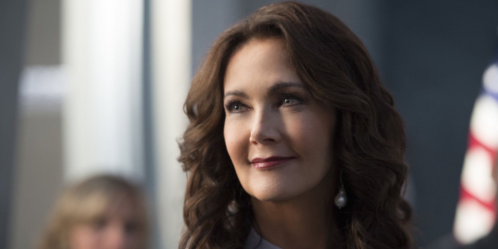 Lynda Carter Nearly in Batman vs. Two-Face | Screen Rant