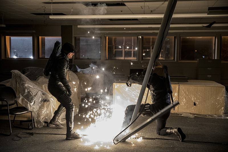 Arrow: Midseason Finale Review & Discussion