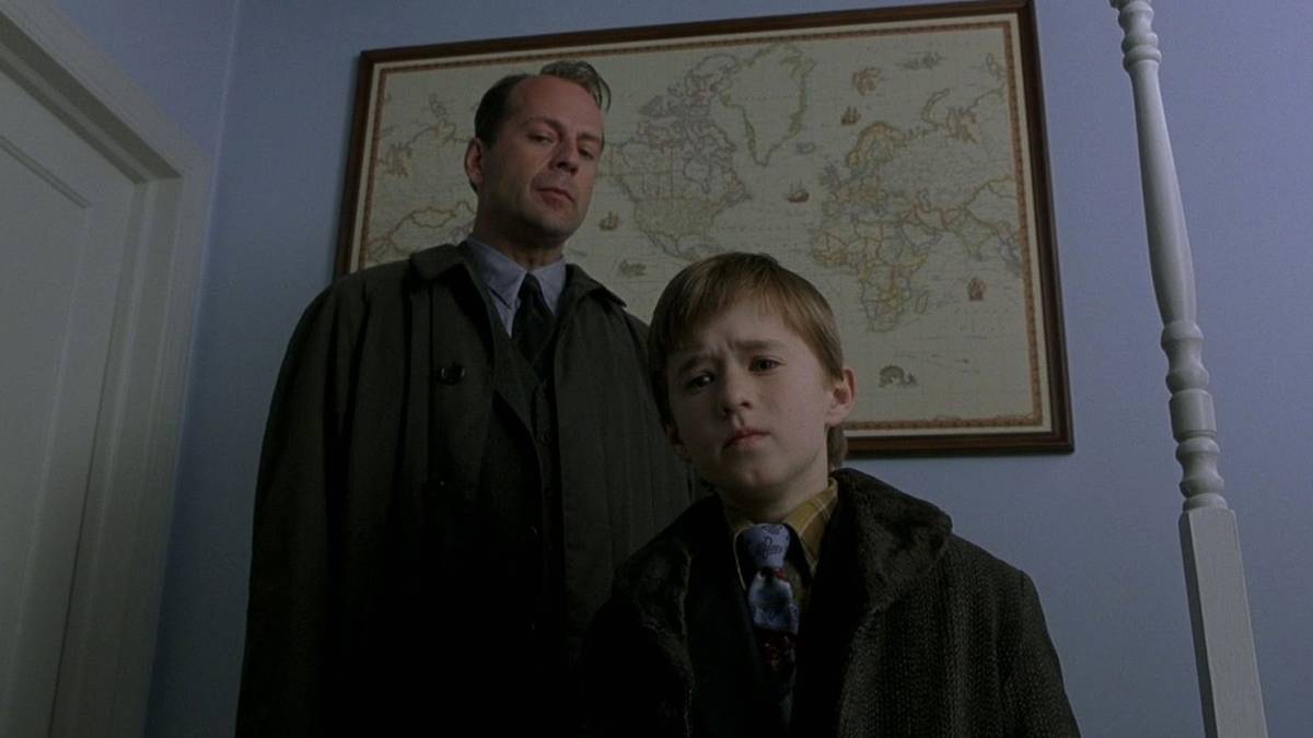 The Sixth Sense's Bruce Willis Haley Joel Osment