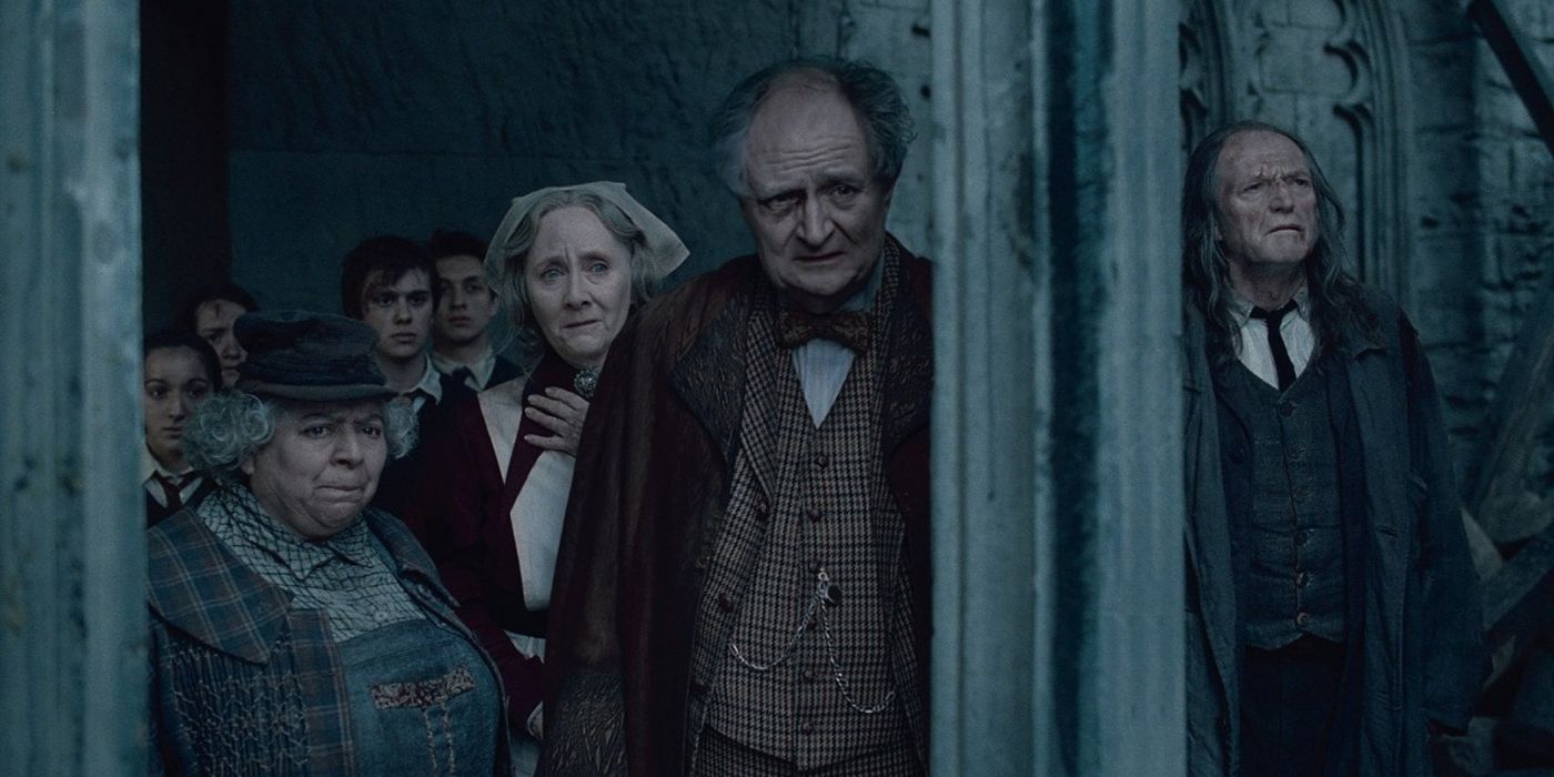 Harry Potter 15 Things You Never Knew About <b>Filch</b> (And Mrs Norris.