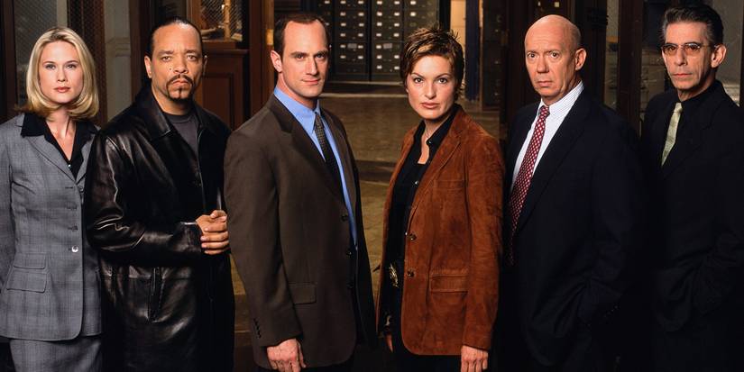 Law & Order: Special Victims Unit cast posing for a picture