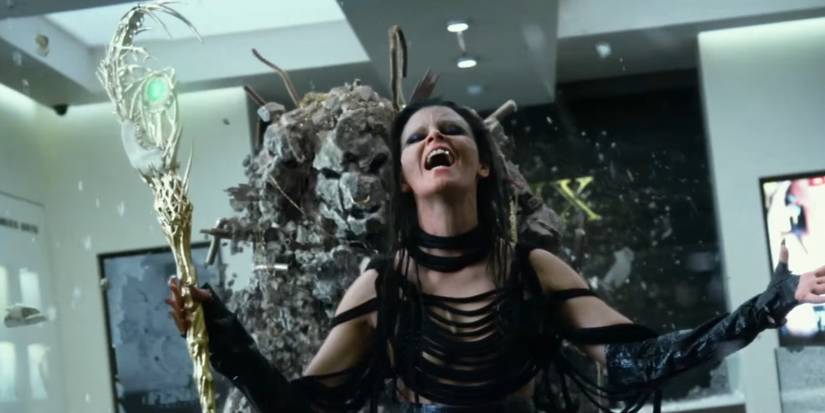 Power Rangers Trailer Breakdown: Zordon, Alpha 5, Rita Repulsa & More!