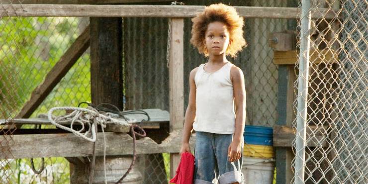 9 Under 30 Actors Who've Been Nominated For The Oscars (While We Sit At Home Eating Corndogs) 12 Quvenzhane Wallis as Hushpuppy in Beasts of the Southern Wild.jpg?q=50&fit=crop&w=740&h=370&dpr=1
