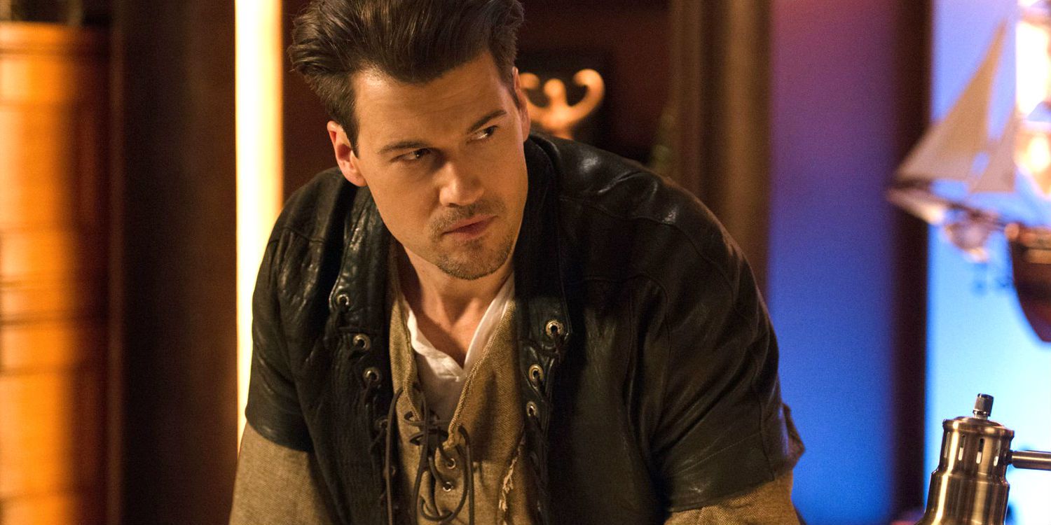 8 Terrible Performances That Plague The CW (And 7 That Are Amazing)
