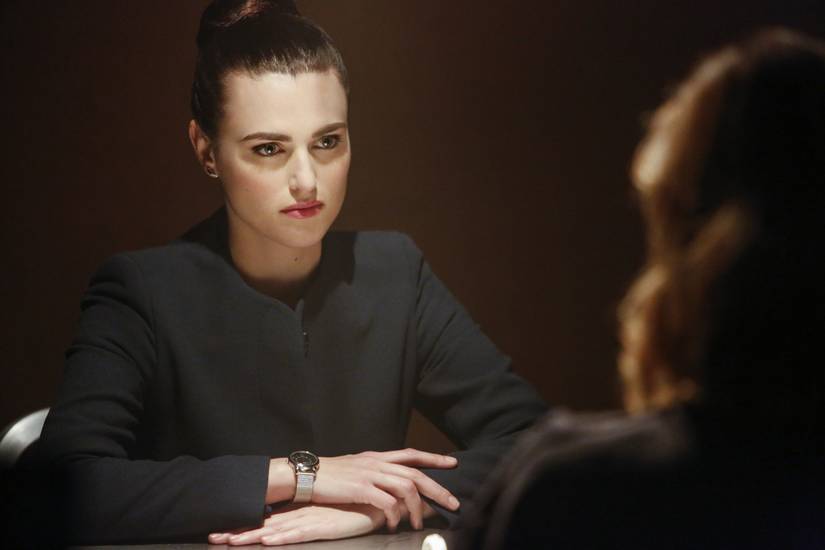 lena luthor green dress Supergirl: 'Luthors' Photos Highlight & Lillian Red dress