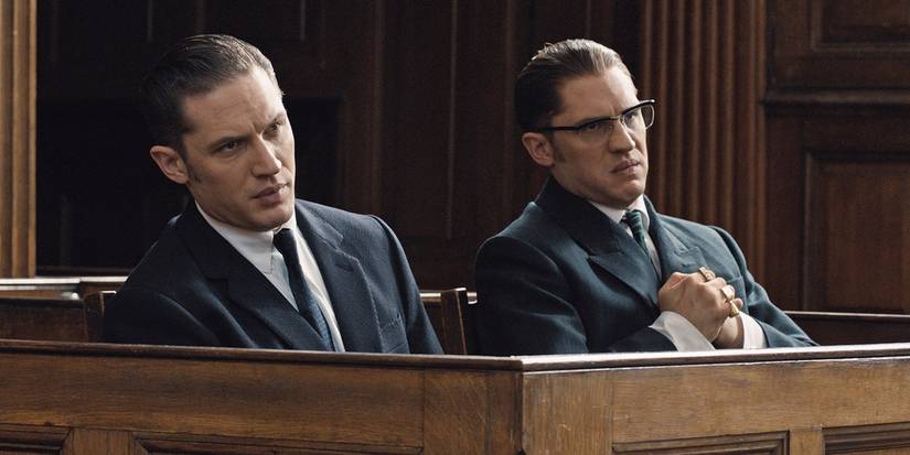 Ron and Reggie Kray in court in Legend