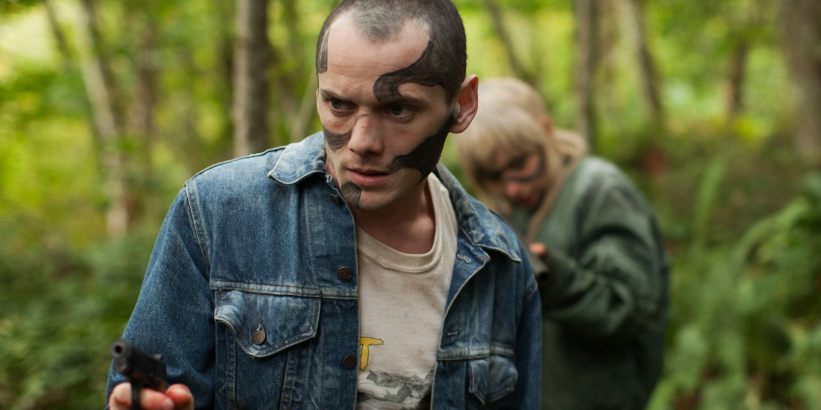 Jeremy Saulnier's New Netflix Action Thriller Brilliantly Breaks His ...