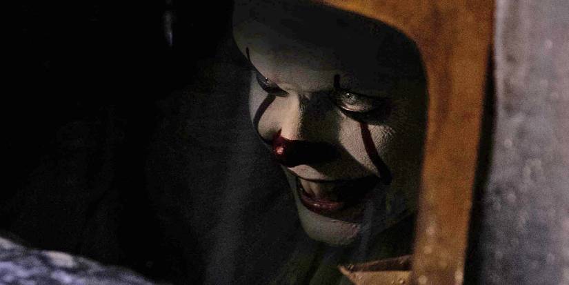 Bill Skarsgard as Pennywise in drain in IT Movie 2017