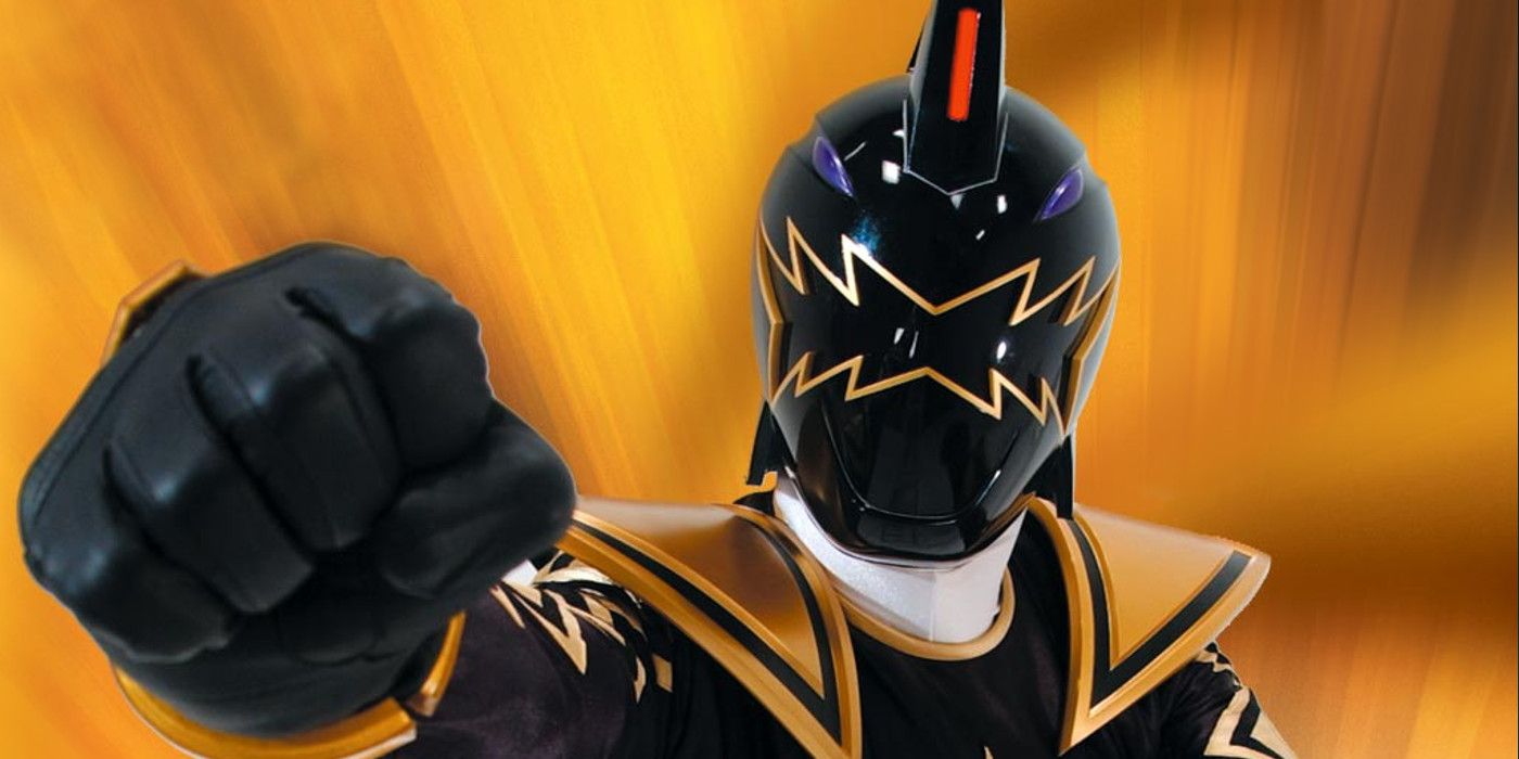 Dino Thunder Black Ranger in a gold background