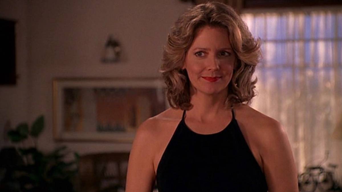 Buffy The Vampire Slayer: 5 Times Joyce Was The Best Mom (5 Times She ...