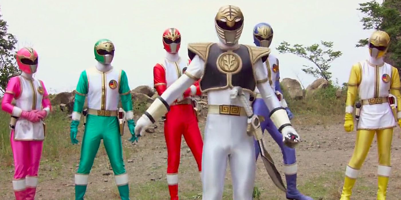 “Power Rangers: The Return” Leaves Fans With A Massive Question: Who Is ...