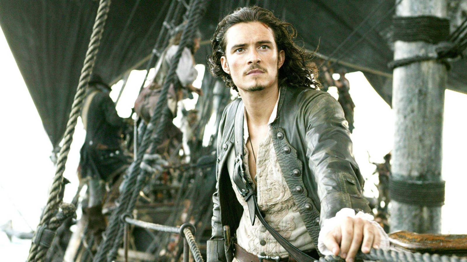 Orlando Bloom Returns in Pirates 5 TV Spot