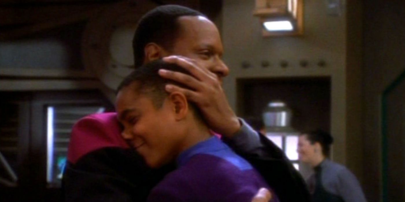 Ben Sisko and Jake Sisko in Star Trek Deep Space Nine