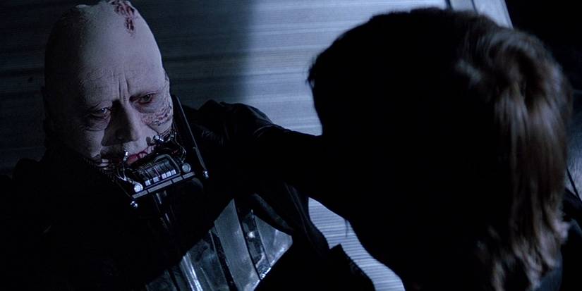 Darth Vader Anakin speaks to Luke without his mask in Return of the Jedi