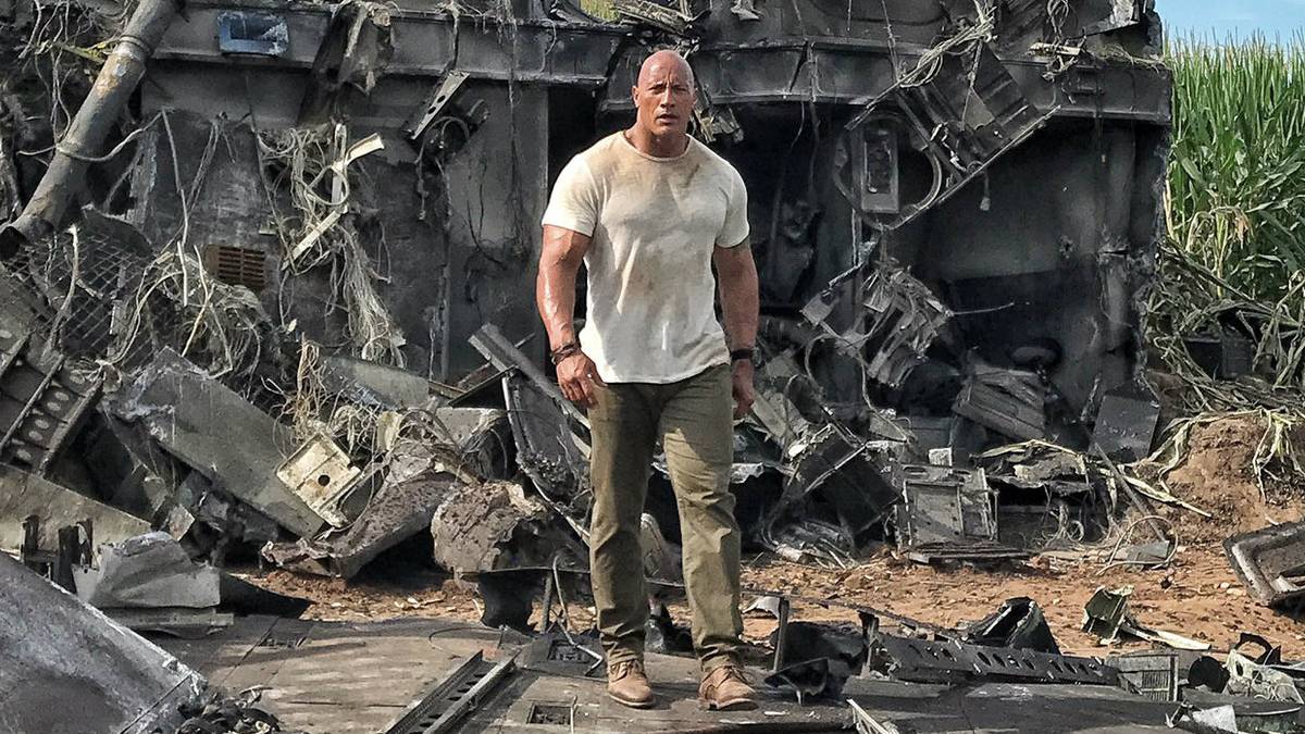 The Rock Does Not Run Like Tom Cruise In Rampage Photo
