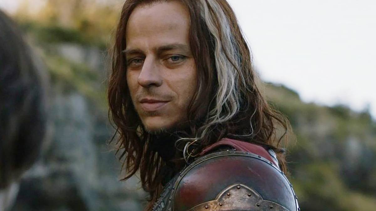 Jaqen H'ghar Was Hired To Kill Ned Stark & 4 More Game Of Thrones ...