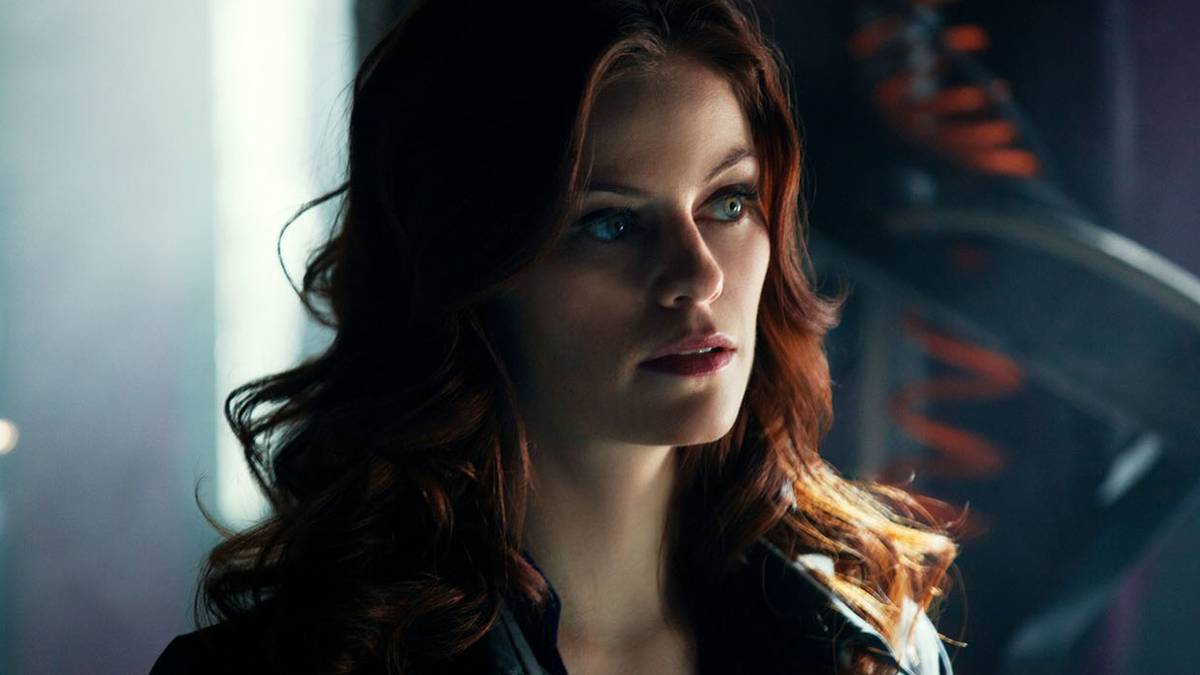 Tess Had Smallville's Worst Death (& Her Return Was Just As Bad)