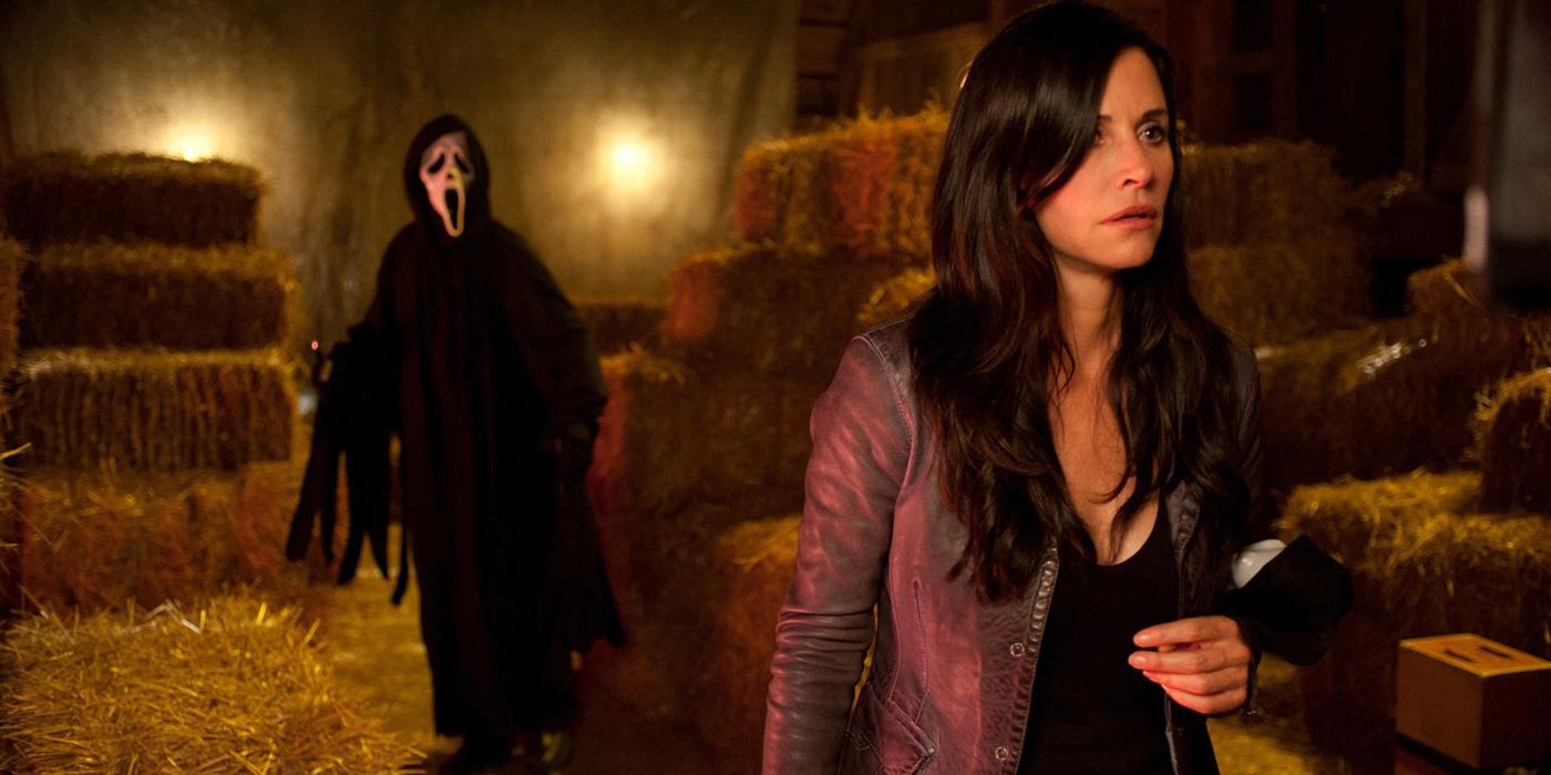 Courteney Cox as Gale Weathers in Scream 4