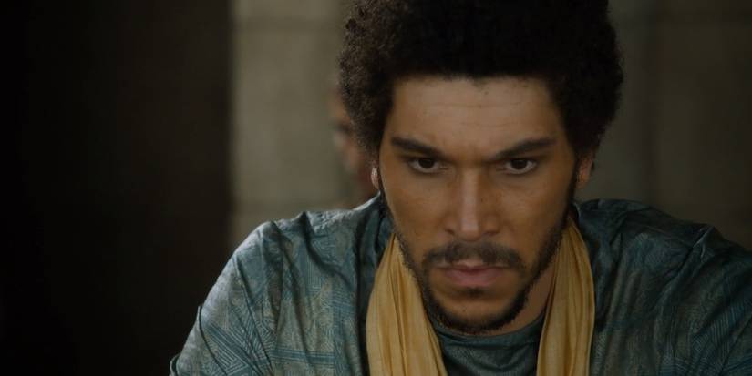 Lateksdagi katta kokraklar onlayn