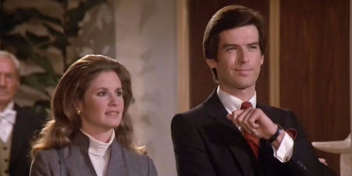Laura Holt (Stephanie Zimbalist) e Remington Steele (Pierce Brosnan) in Remington Steele