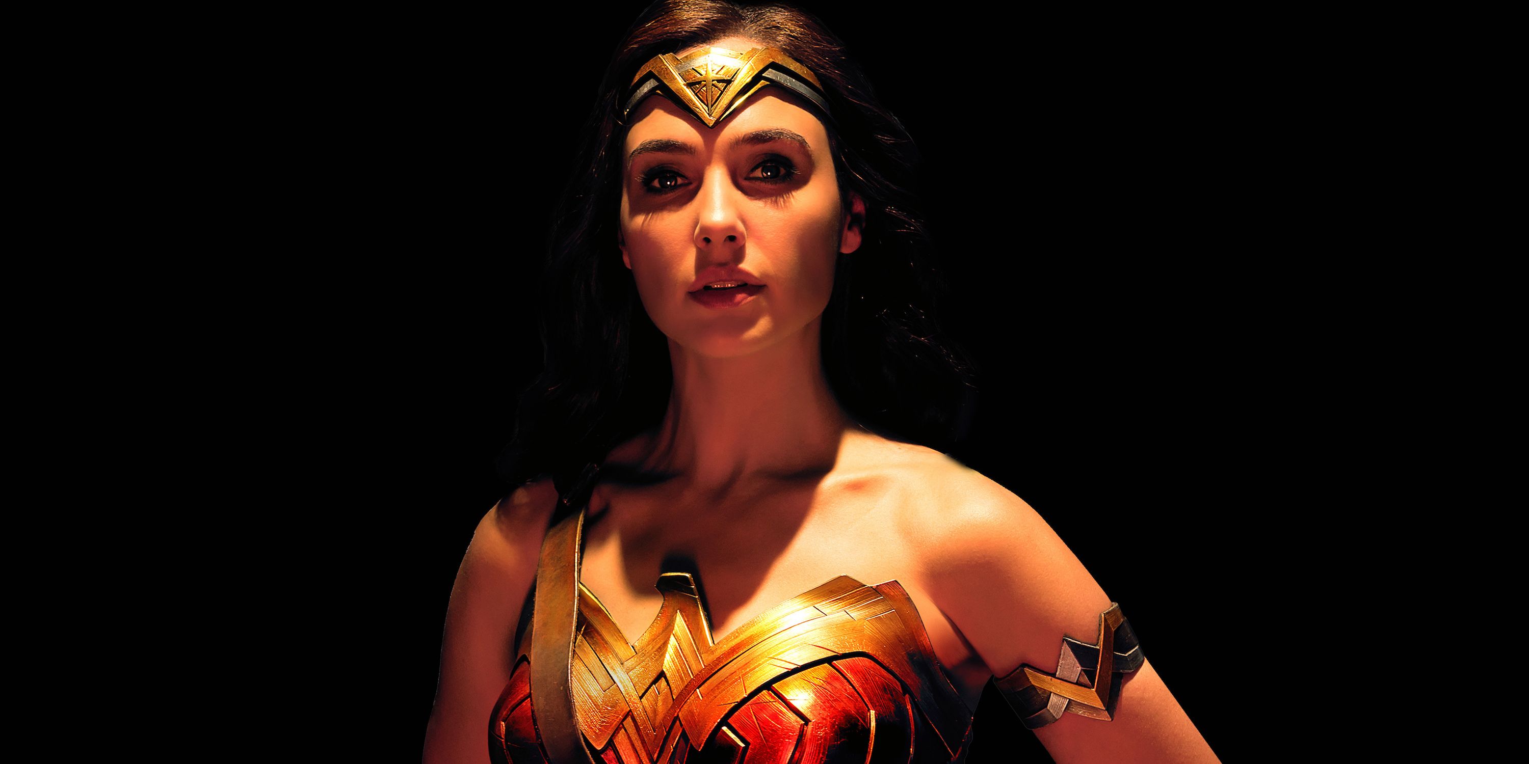 Gal Gadot Says Wonder Womans Flaws Make Her Great Screenrant