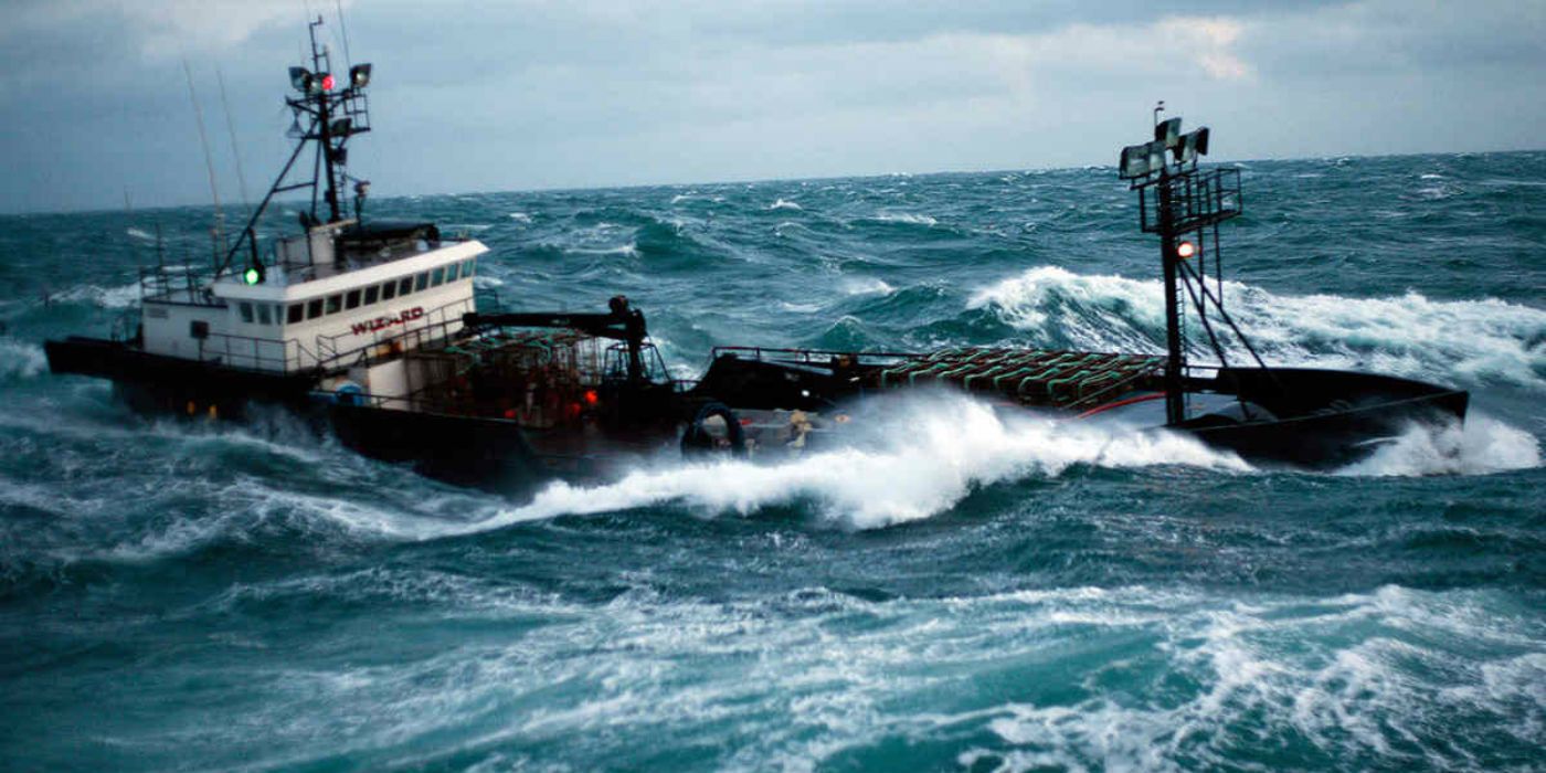 The Wizard plowing through the waves in Deadliest Catch.