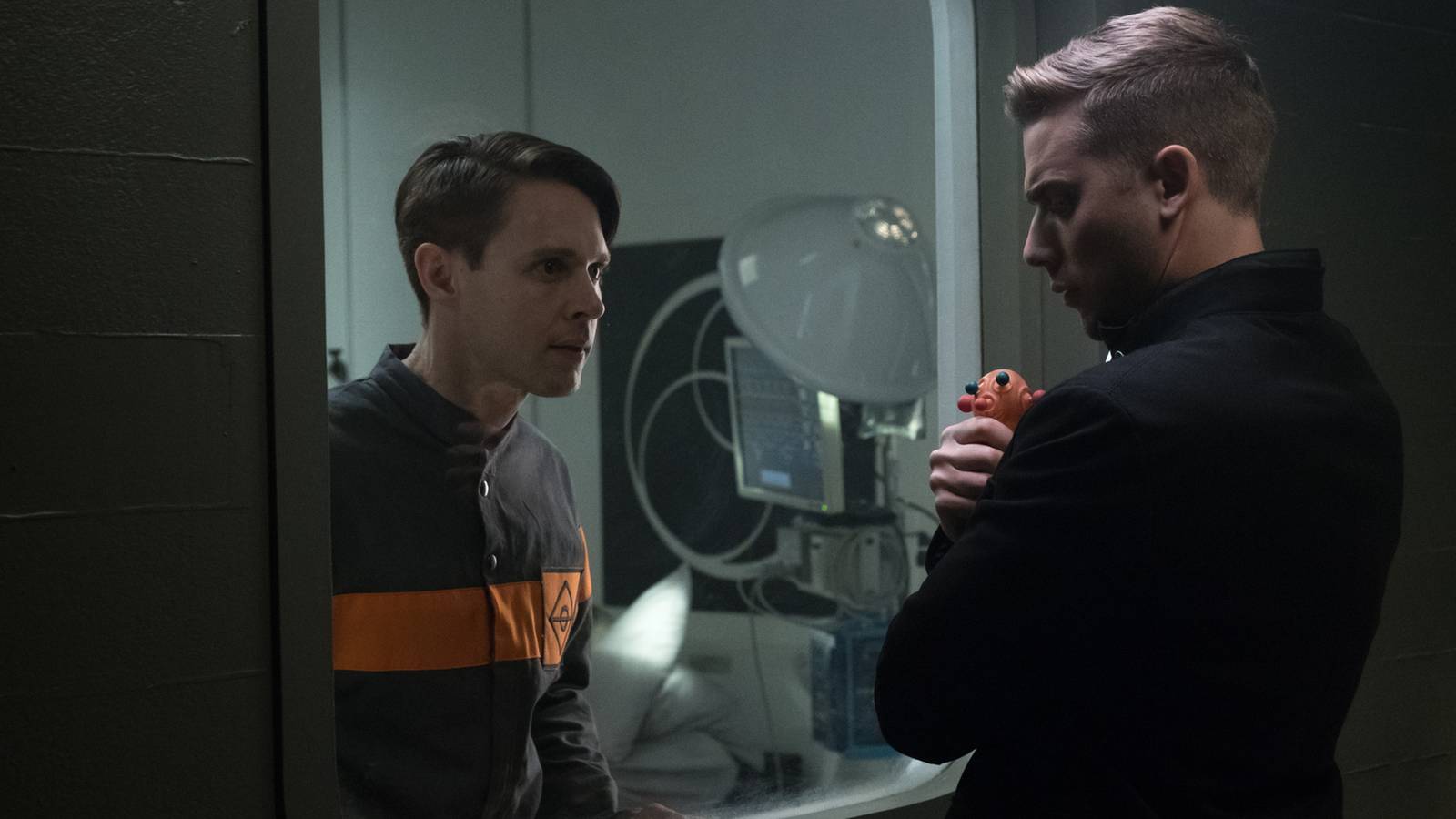 Dirk Gently Season 2 Premiere Review