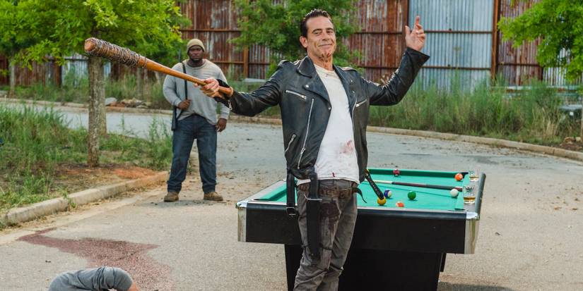 The Walking Dead: Negan Backstory Tease & Comic Connection Explained