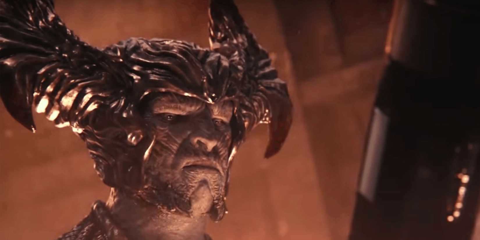 Steppenwolf frowning in Justice League (2017)