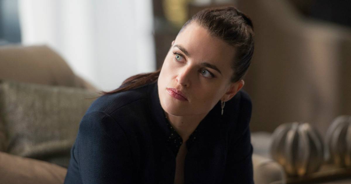 lena luthor green dress Supergirl's Katie McGrath on Lex & "Dangerous Lena"