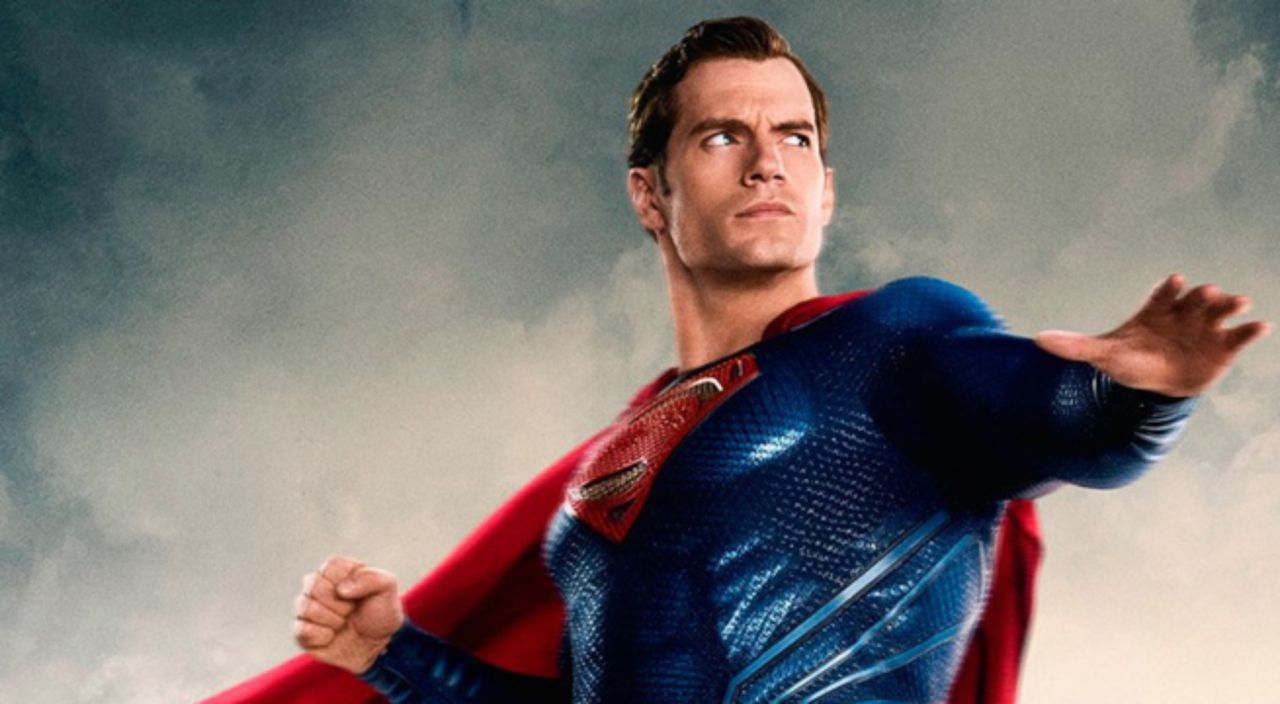 Henry Cavill's Superman Flies In Clip With John Williams Theme