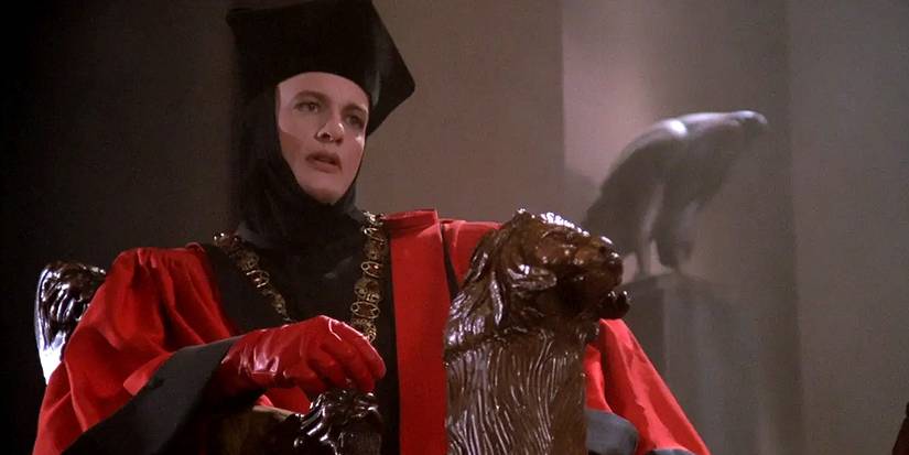 Every Space God In Star Trek (& Why The Franchise Stopped Using Them)