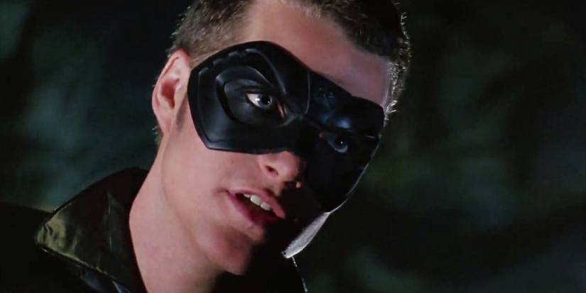 Batman Returns: What Happened To Marlon Wayans’ Cut Robin
