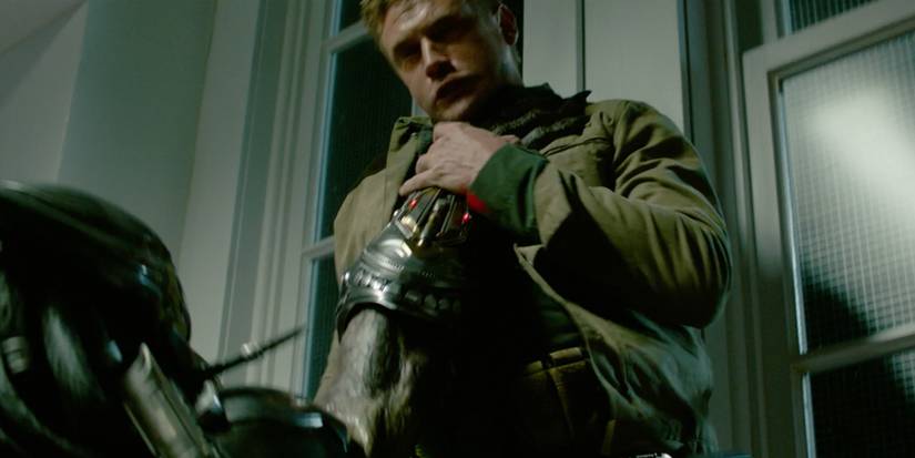 Boyd Holbrook in The Predator