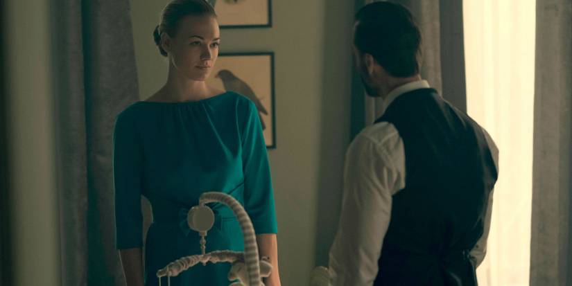 Handmaid's Tale: 10 Hidden Details About The Costumes You Didn't Notice Handmaid's Tale: 10 Hidden Details About The Costumes You Didn't Notice