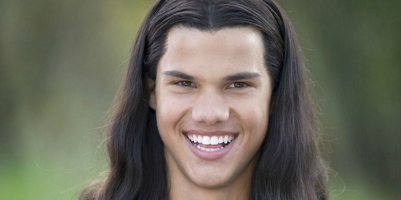 Is Taylor Lautner Native American? The Twilight Actor's Ethnicity Explained