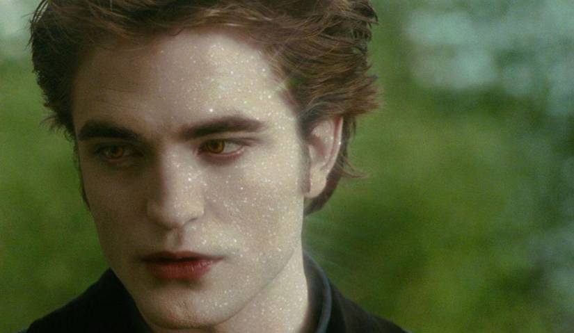 Twilight: 20 Things Jacob Can Do (That Edward Cant)