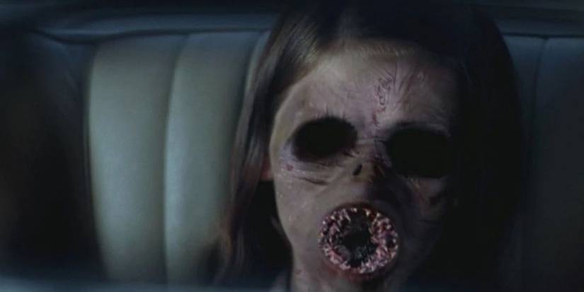 Uma Changeling no banco de trás em Supernatural.