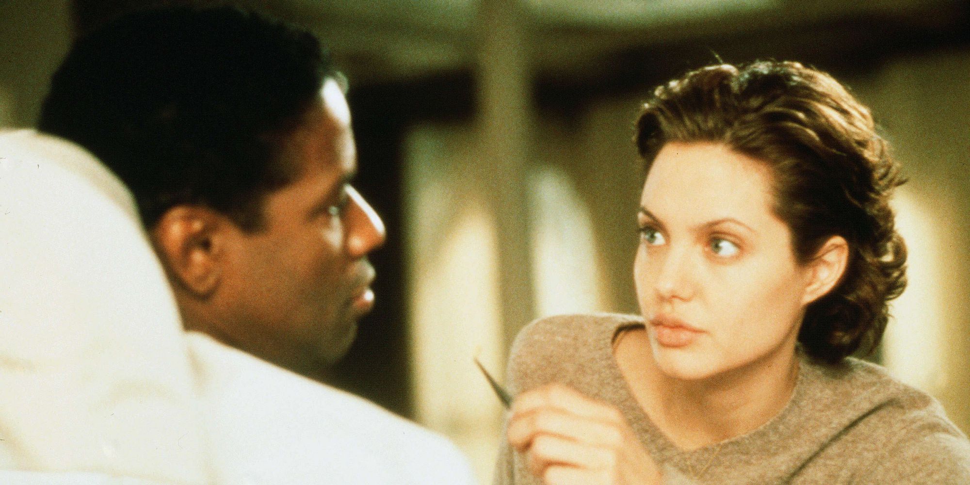 10 Best Denzel Washington Movies Where He Plays A Cop