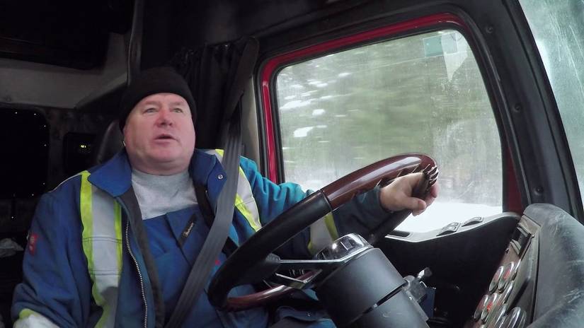 Jamie Davis inside truck in Highway Thru Hell