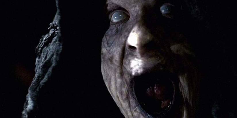 O Shtriga atacando em Supernatural.