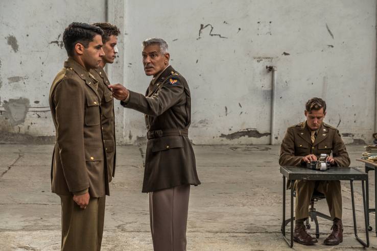 Джордж Клуни в военном сериале 1