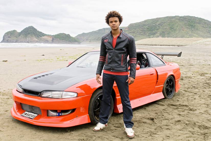 Power Rangers: 10 Strongest Red Rangers (And 10 Laughably Weak), Ranked