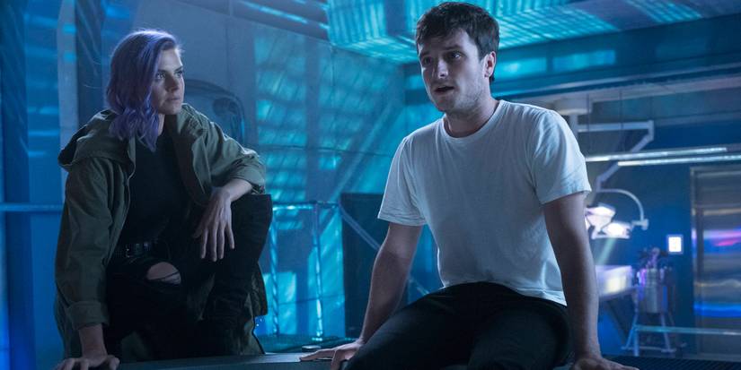 Eliza Coupe and Josh Hutcherson in Future Man