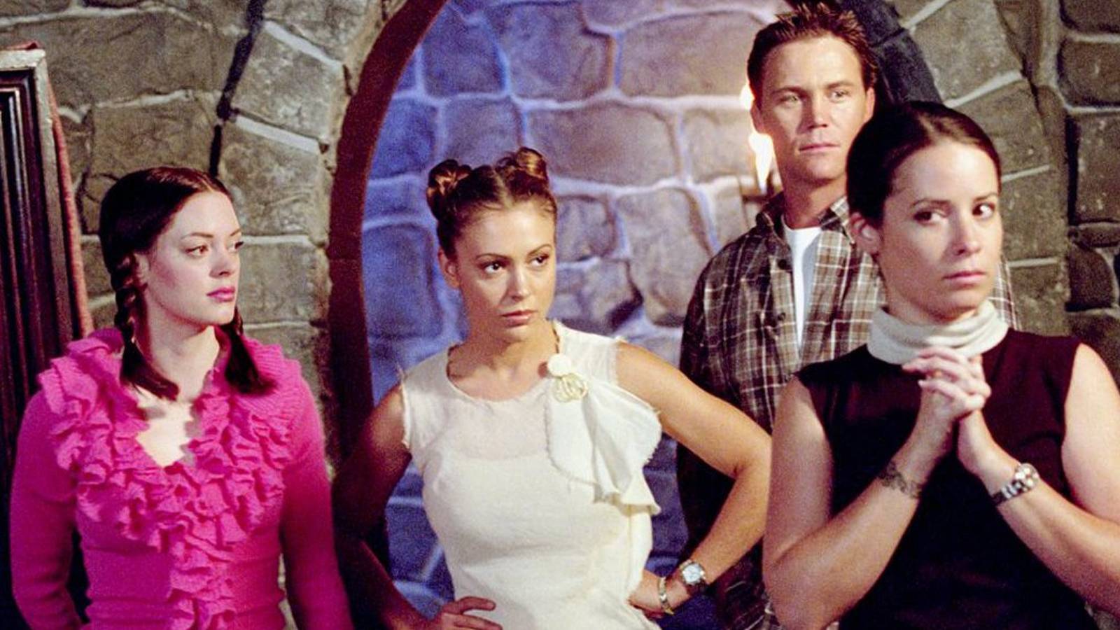 25 Things Wrong With Charmed Fans Choose To Ignore